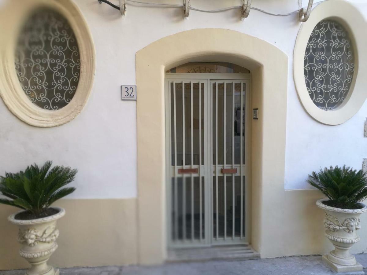 Dimora Modestina Apartment Сиракуза Екстериор снимка